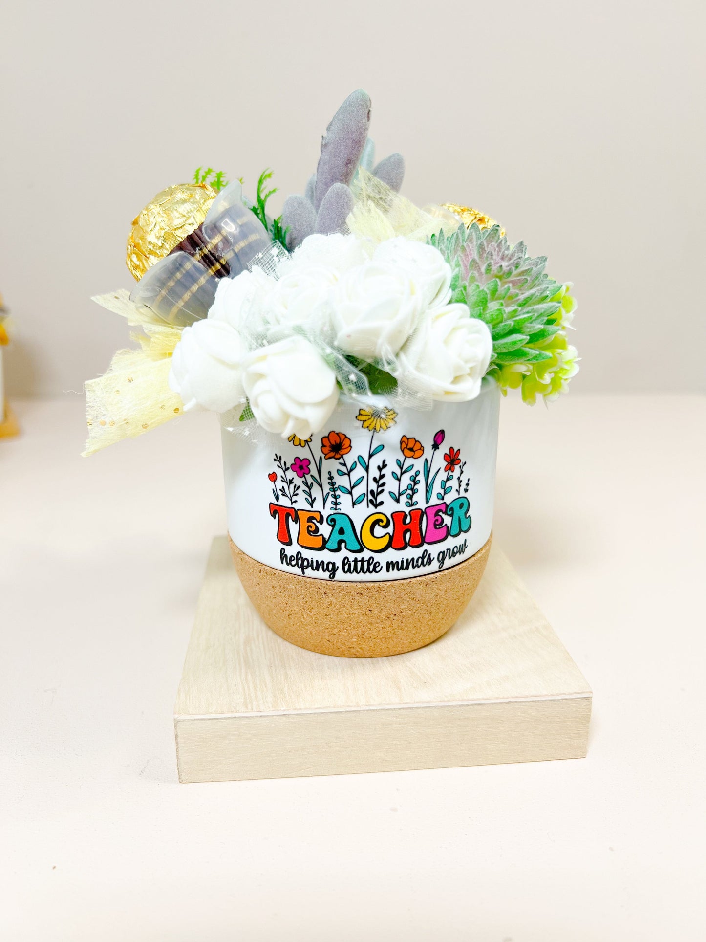 SFArtcreations box Teacher Edible Keep Sake - Mini Chocolate Bouquet (Round pot with cork base)