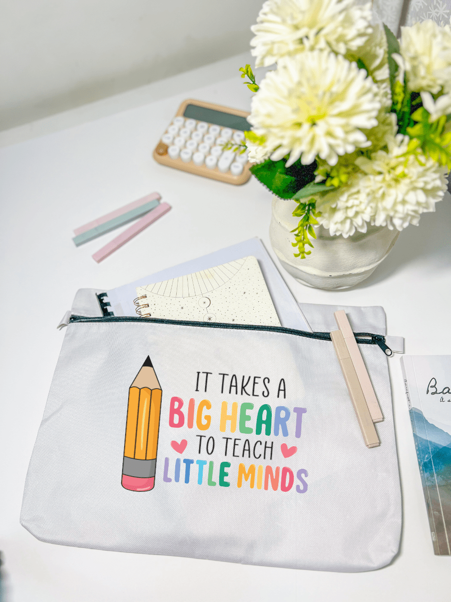 SFArtcreations Stationery Big Heart 2024 - Personalized Document Folder Bag