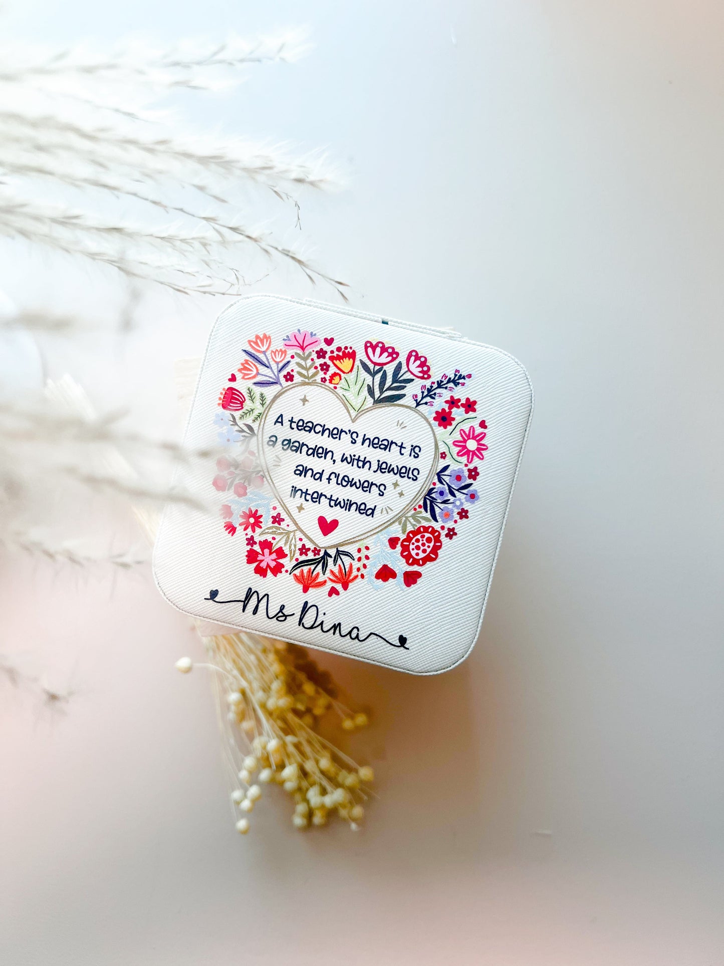 SFArtcreations teacher Gift Blooming Heart - Gift Hamper for her.