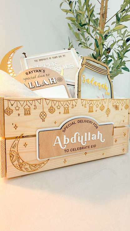 SFArtcreations  Gift Giving Personalized Wooden Crate - Ramadan & Eid with Banner Style Plaque