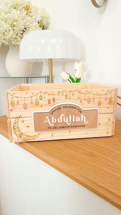 SFArtcreations  Gift Giving Ramadan / Engraved - Elegant Night / White Name Plaque Personalized Wooden Crate - Ramadan & Eid with Banner Style Plaque