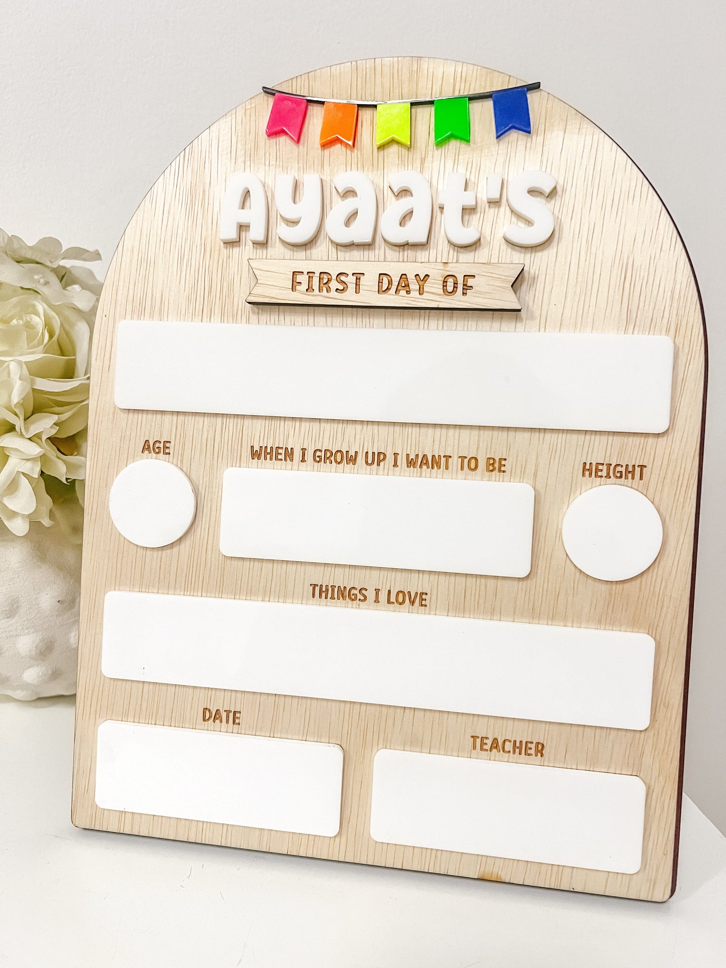 SFArtcreations Photography Arched Wooden FIRST & LAST DAY Milestone Board (Reusable) - Large