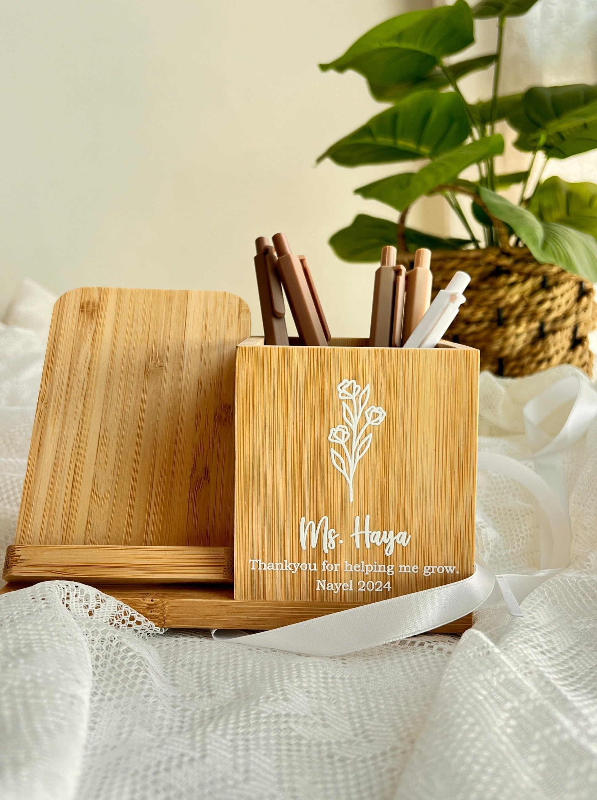 SFArtcreations Stationery 2024  Bamboo Pen Holder with 10W Wireless Charger