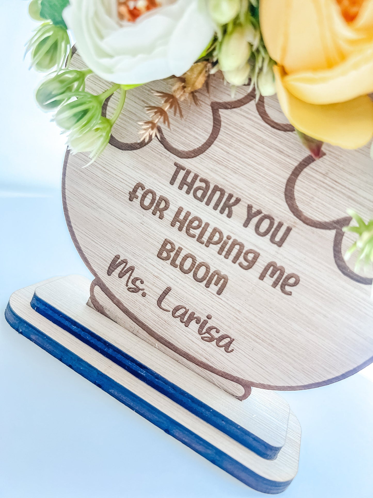 SFArtcreations teacher Gift 2024 - Flower Holder for Teacher