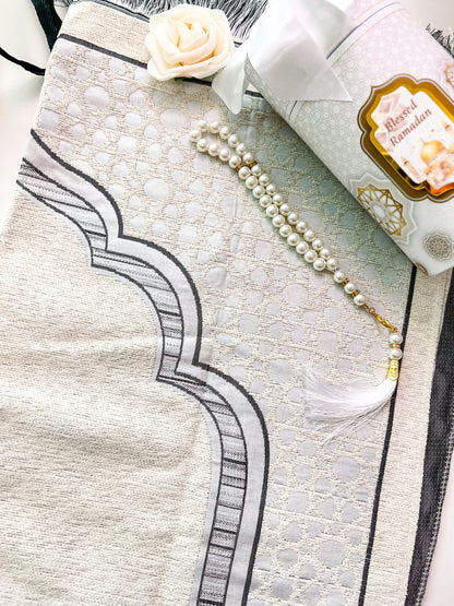 SFArtcreations wall decor Ramadan/Eid Gift Hamper - Noor (6 Items)