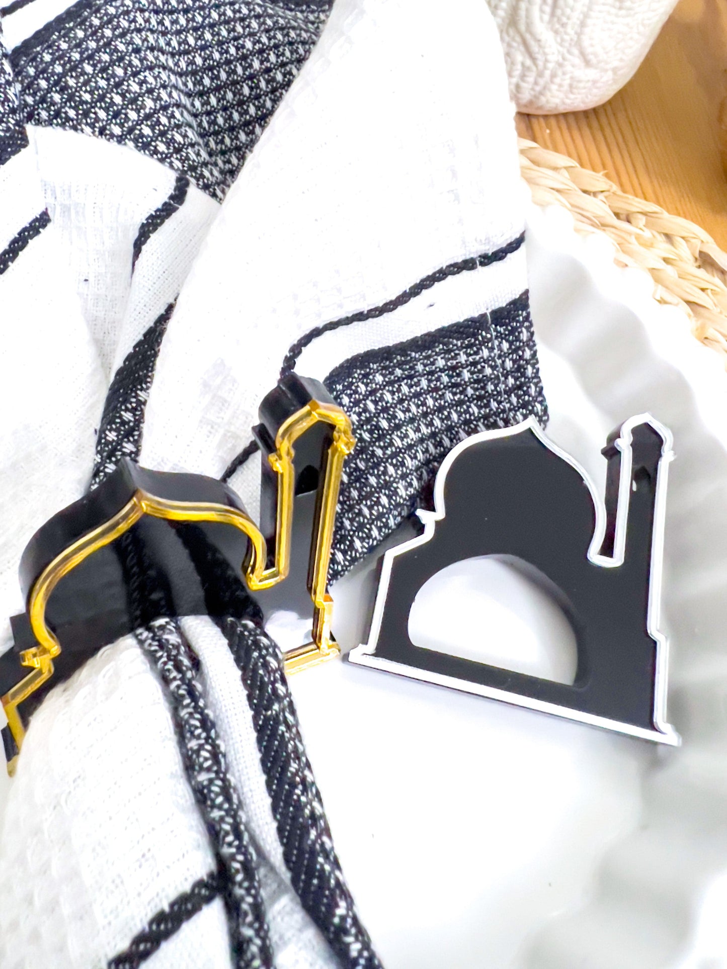 SFArtcreations Decor Mosque / Black/Silver Acrylic Napkin Ring / holder
